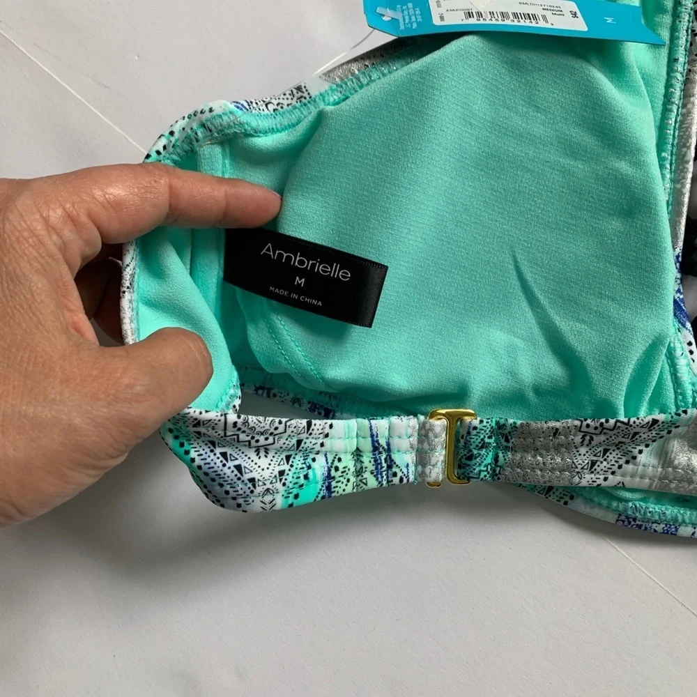 NWT Ambrielle Swim Top